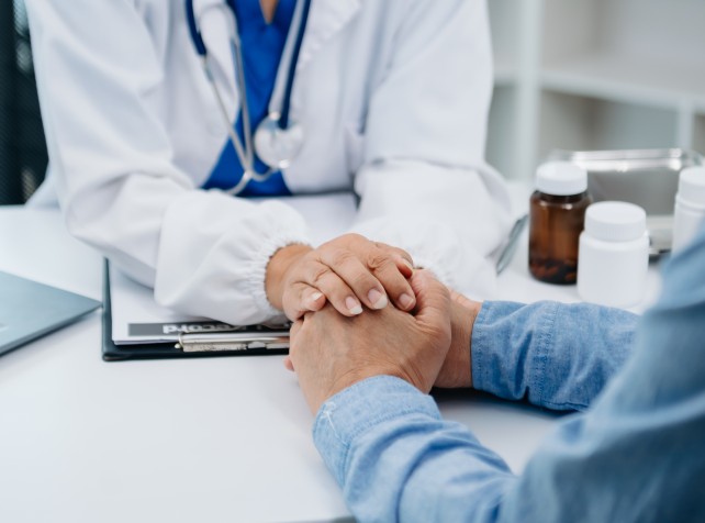 Bulk-billing incentives can't stop GP visits cost 