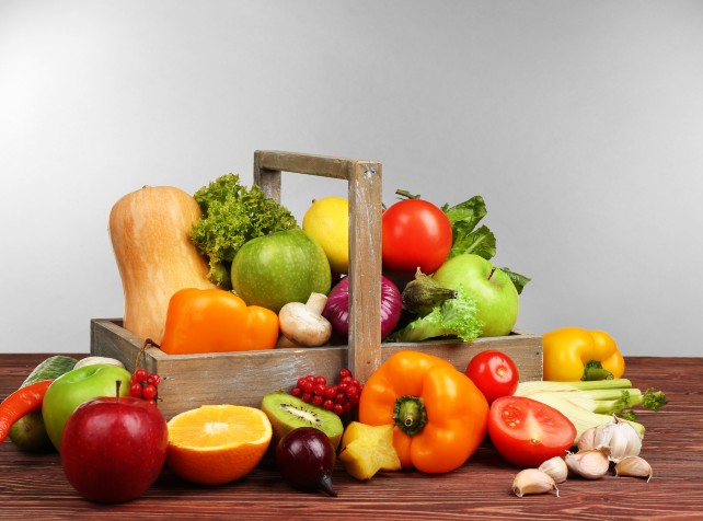 Diet rich in veg and berries could slow brain agei