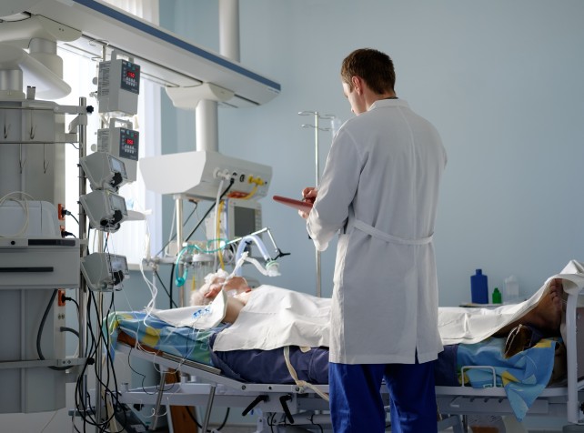 Critical Communication: Handover Gaps Between Thea