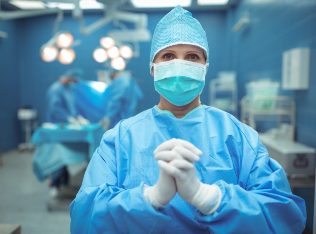 Hospital giant urges insurers to cough up more mon