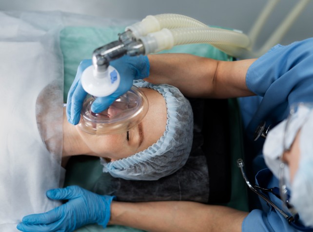 Silent Signals: How Anaesthetists Detect and Respo