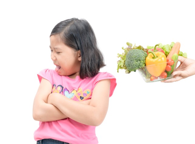 More kids skipping fruit, veges as experts raise a