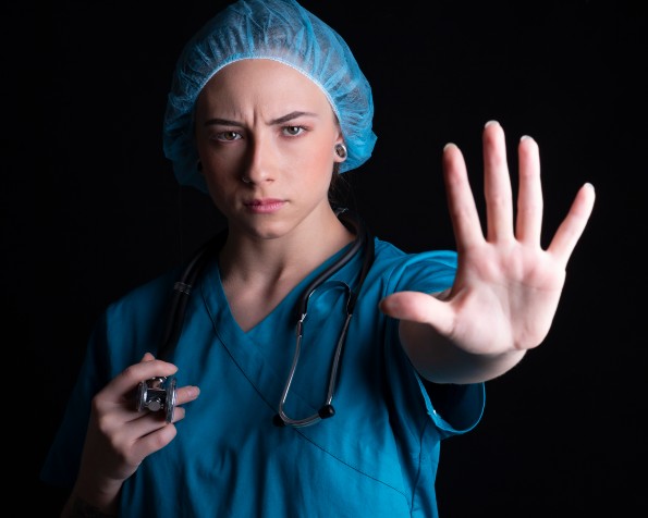 Nurses warn pink protest for better pay could esca