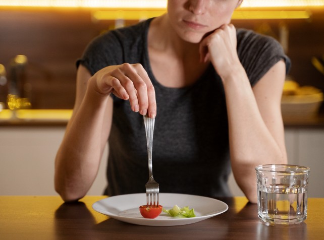 Online clinic to help people battling eating disor