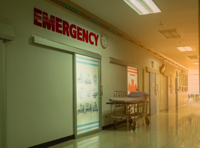 Record numbers leave hospital emergency without ca