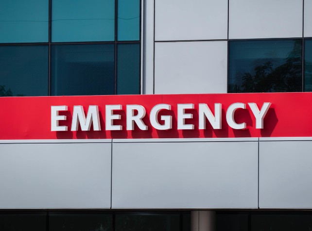 Time for a check-up: hospitals not yet climate rea