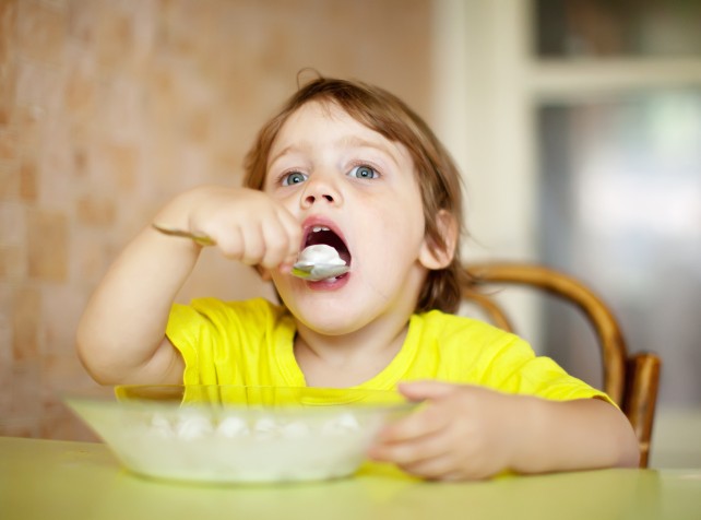 US govt targets food, chemicals in child health re