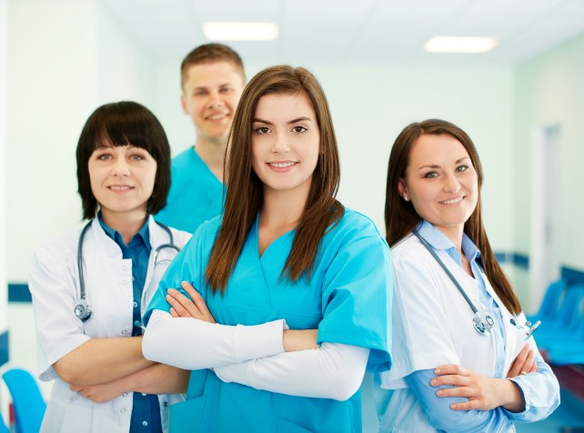 Vic nurses, midwives pledged sign-on bonus