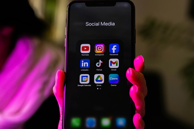 Phone with social media apps